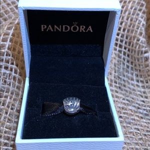 Pandora Silver Shell Charm (Retired)